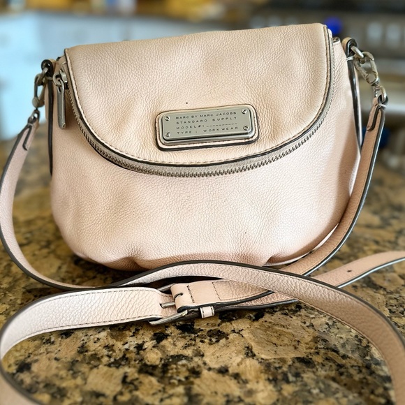 Marc by Marc Jacobs Natasha crossbody in pink leather - Picture 3 of 10